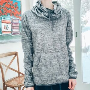 Woman’s Marble Crowl Neck Sweater